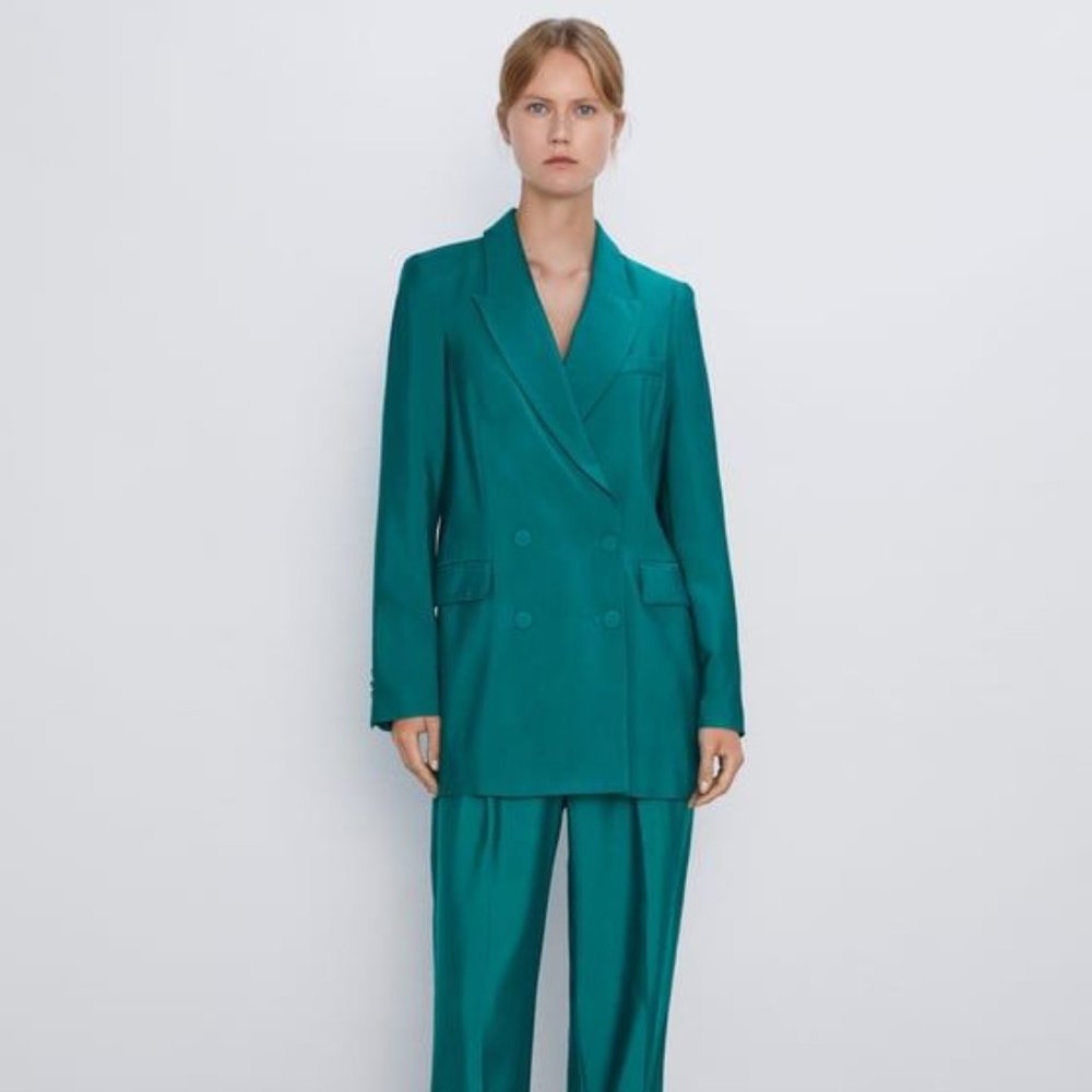 NWT Zara Buttoned Blazer